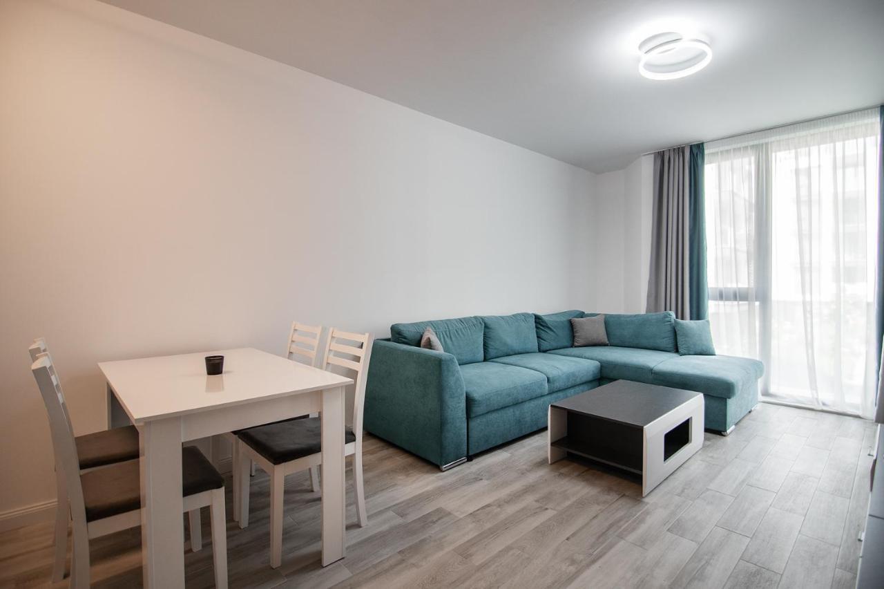Sea Flats With Parking And Pool In Azur Residence Aziz Konstantin ve Elena Dış mekan fotoğraf