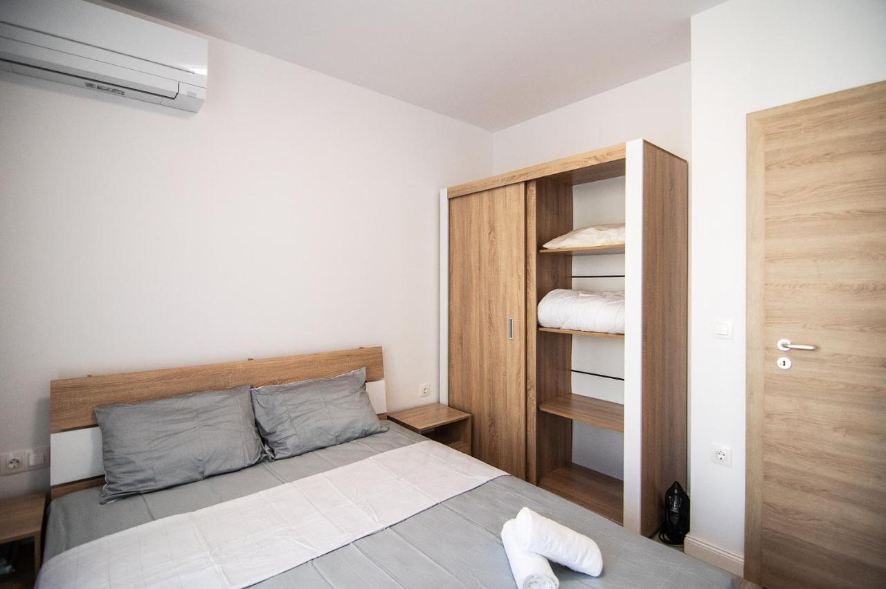 Sea Flats With Parking And Pool In Azur Residence Aziz Konstantin ve Elena Dış mekan fotoğraf